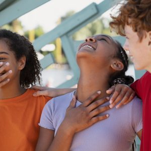 When Should Teenagers See a Mental Health Professional? Signs Parents Should Know